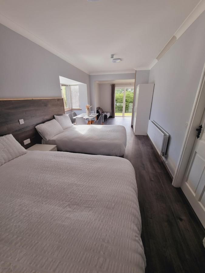 Ardilaun Guesthouse Self Catering Ennis Room photo