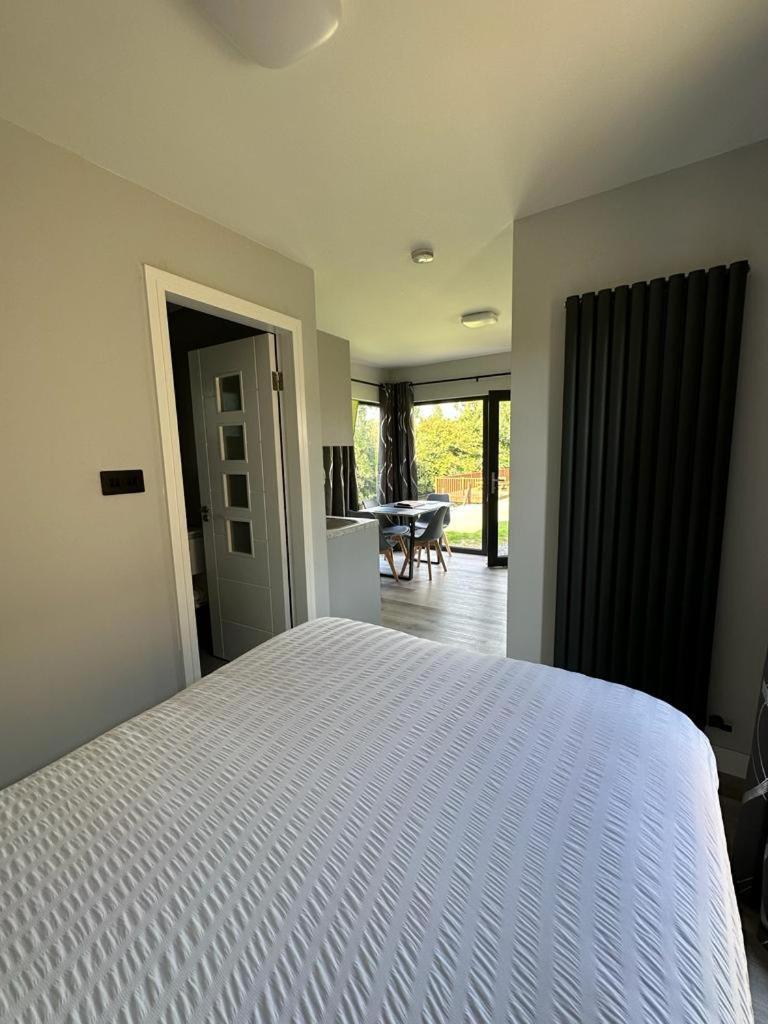 Ardilaun Guesthouse Self Catering Ennis Room photo