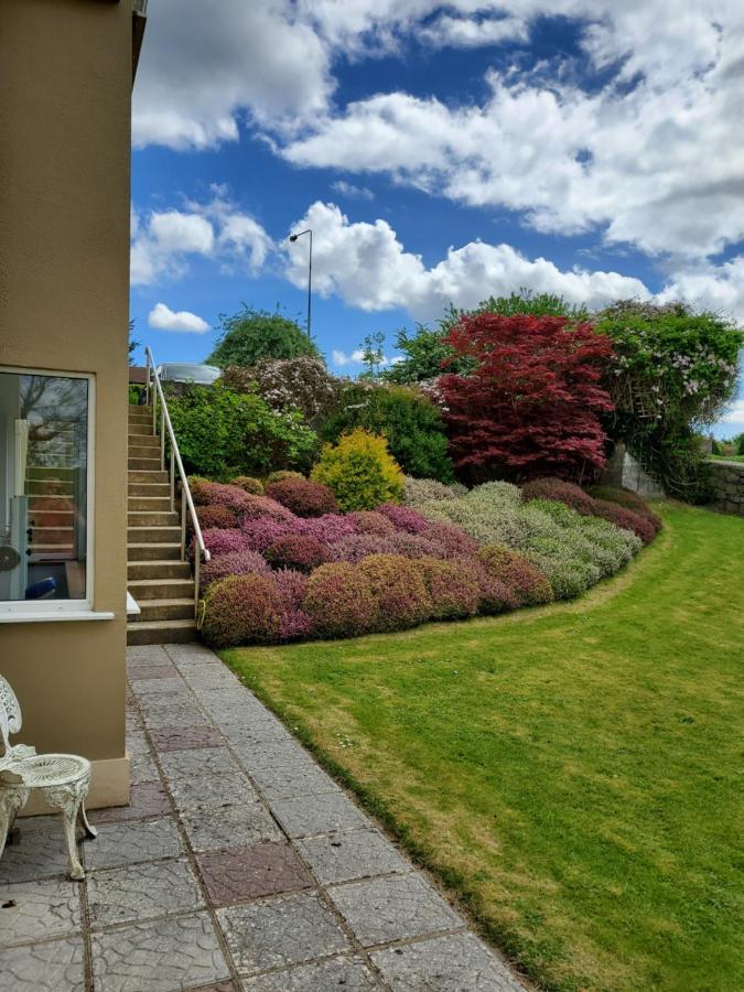 Ardilaun Guesthouse Self Catering Ennis Exterior photo